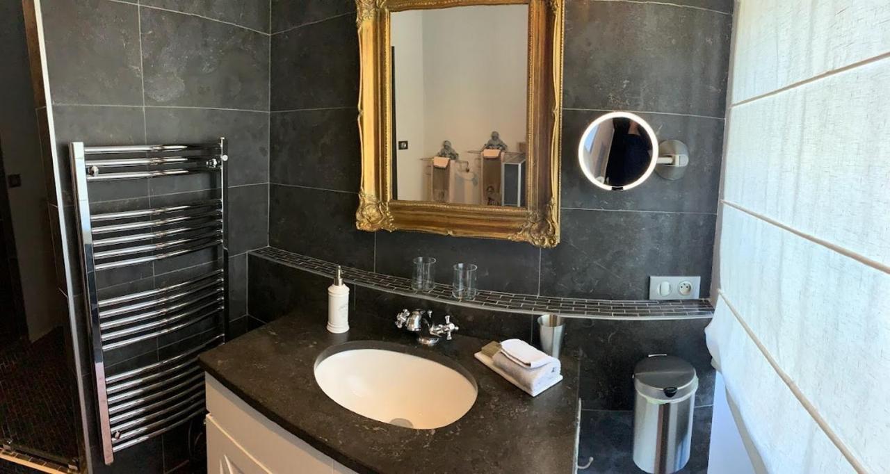 Le Couvent Bed & Breakfast Saint-Jean-de-Laur ภายนอก รูปภาพ