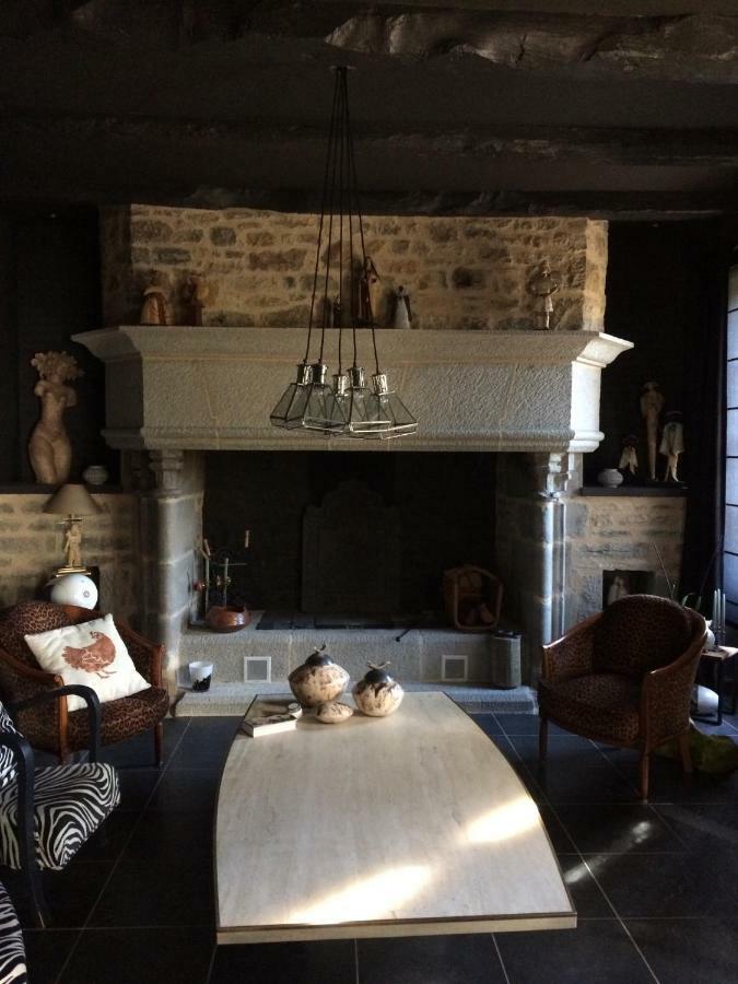 Le Couvent Bed & Breakfast Saint-Jean-de-Laur ภายนอก รูปภาพ