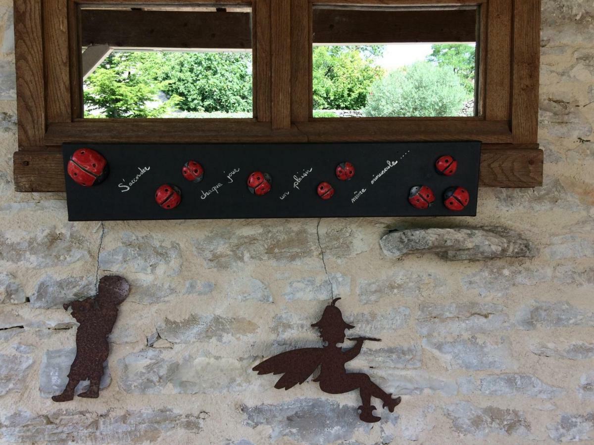 Le Couvent Bed & Breakfast Saint-Jean-de-Laur ภายนอก รูปภาพ